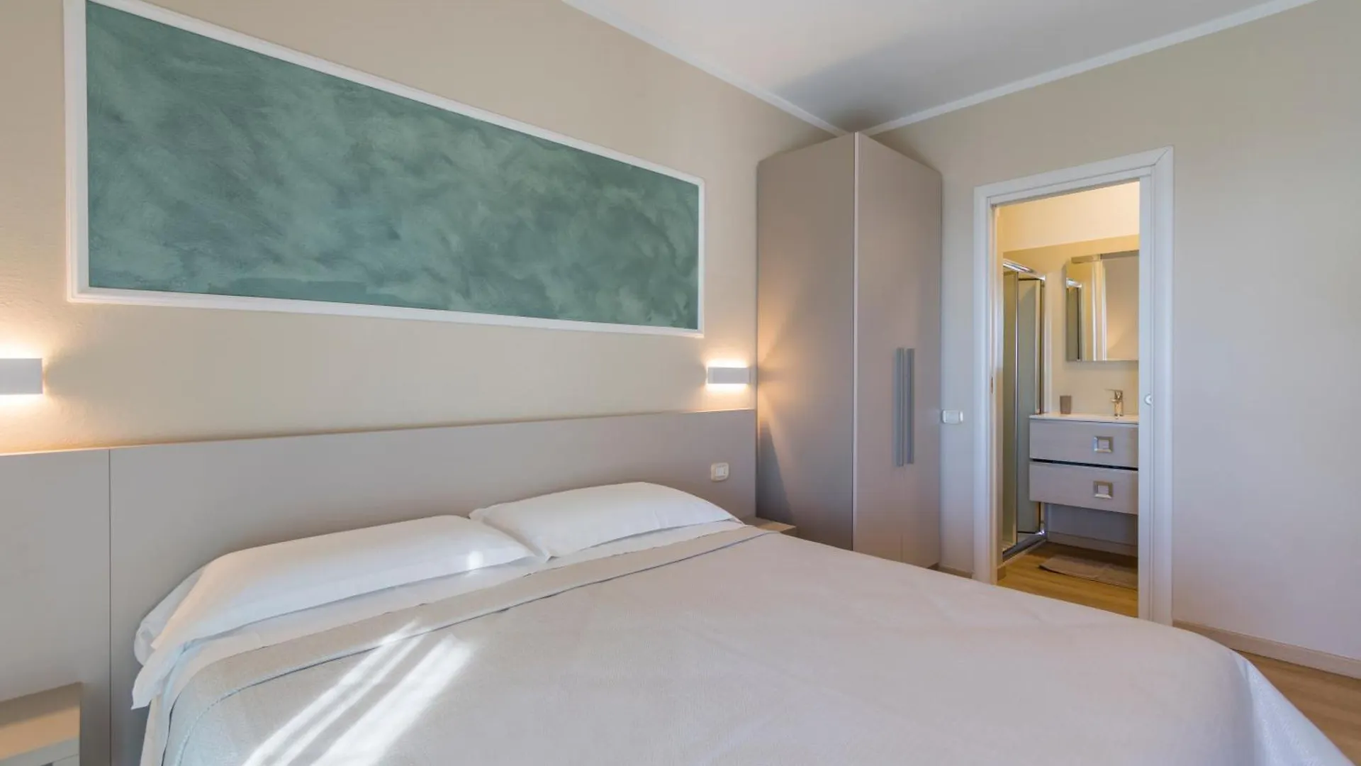 Residence Stella Marina di Massa 0*,